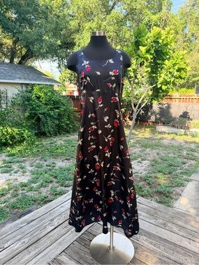 Vintage 90s Decked Out Roses Floral Maxi Dress